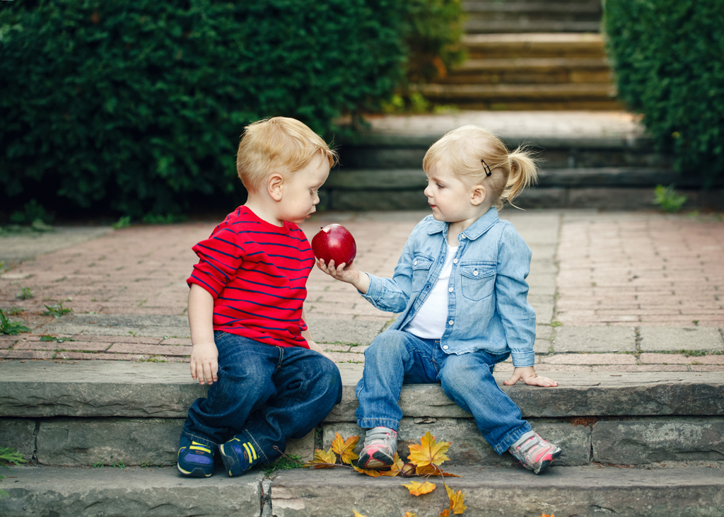 Children sharing